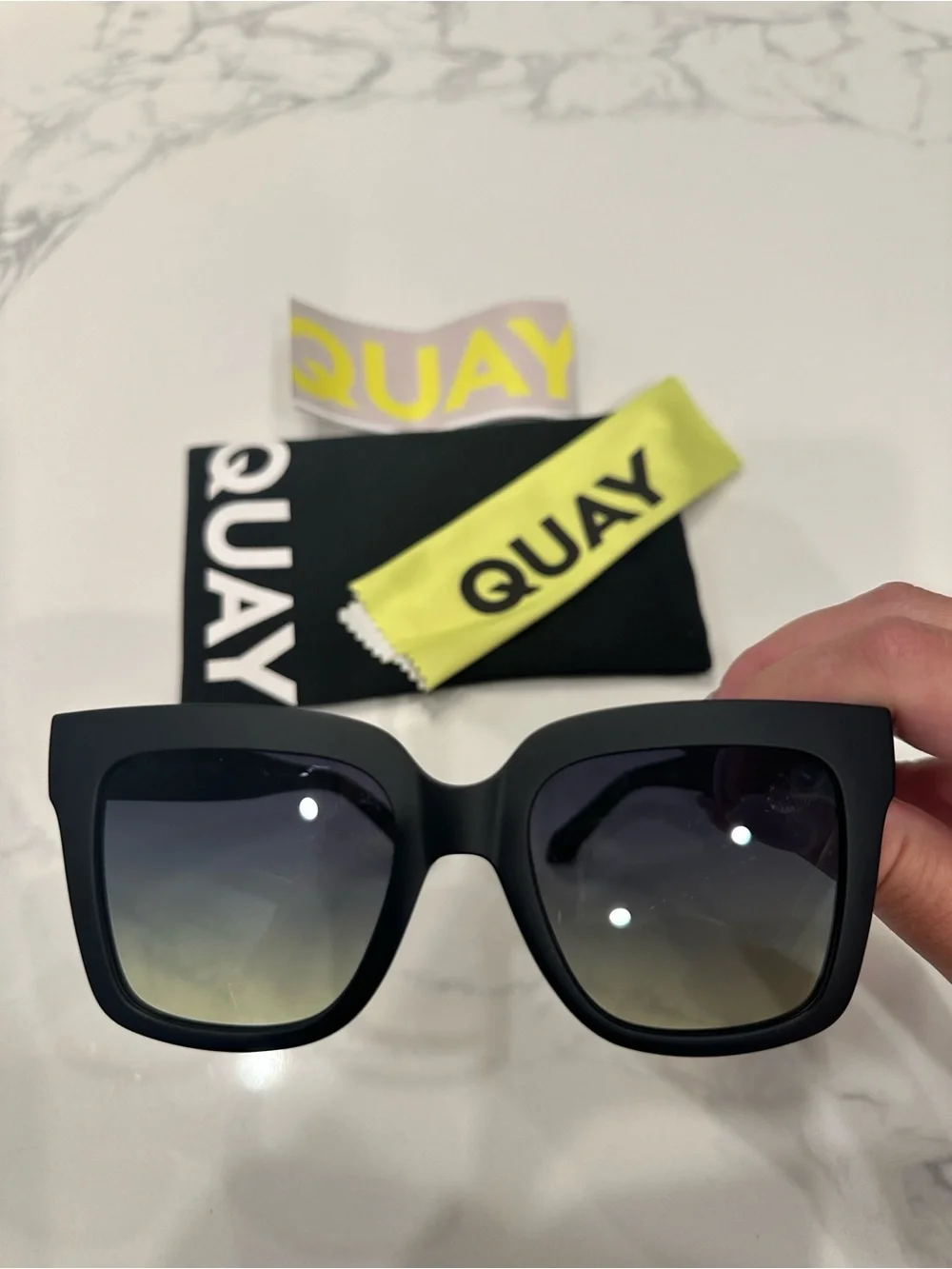 Quay Australia Matte Black Square Sunglasses with Gradient Lenses